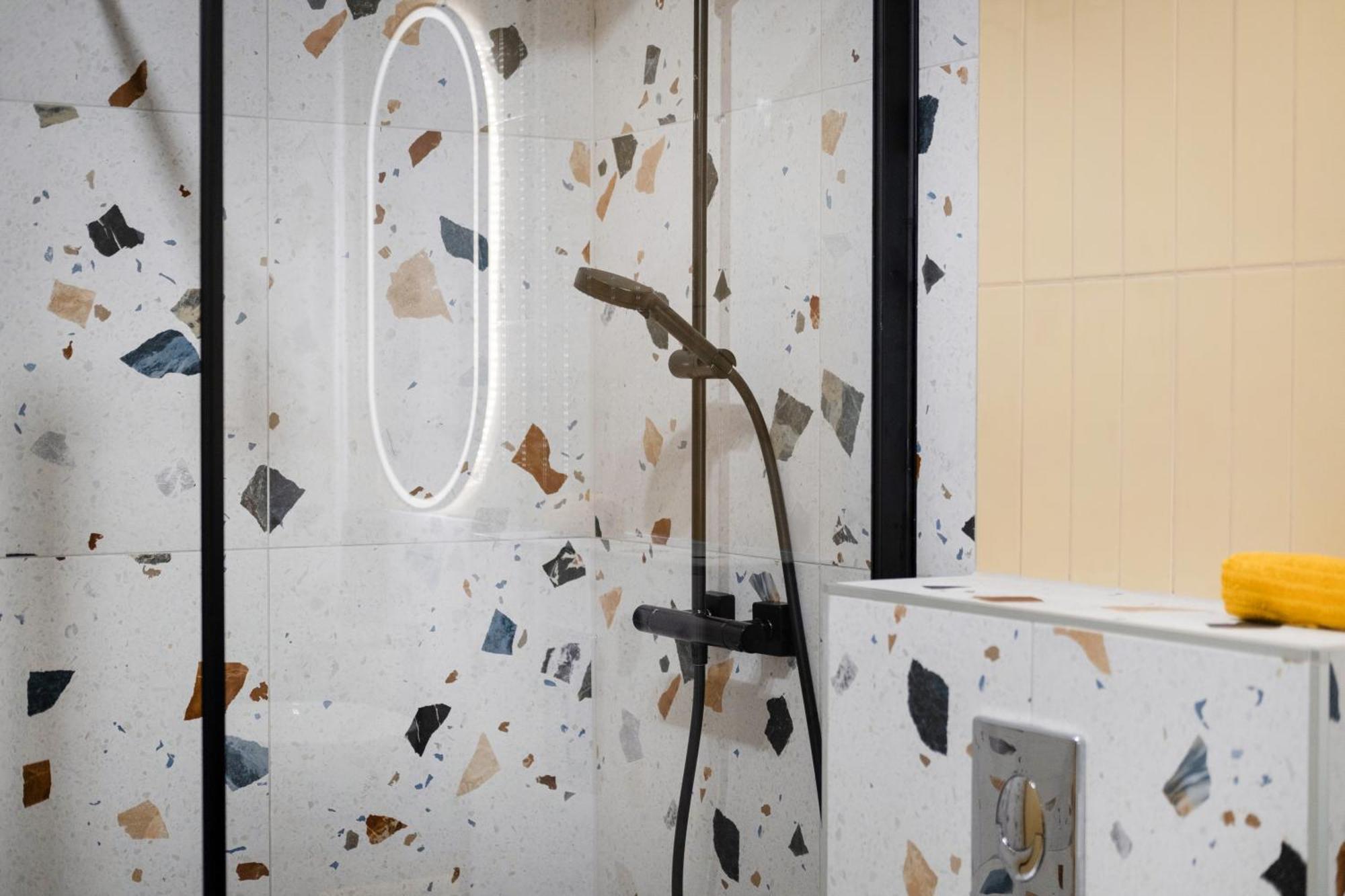 שיופוק Myflat Wave Luxury 44 Suite מראה חיצוני תמונה