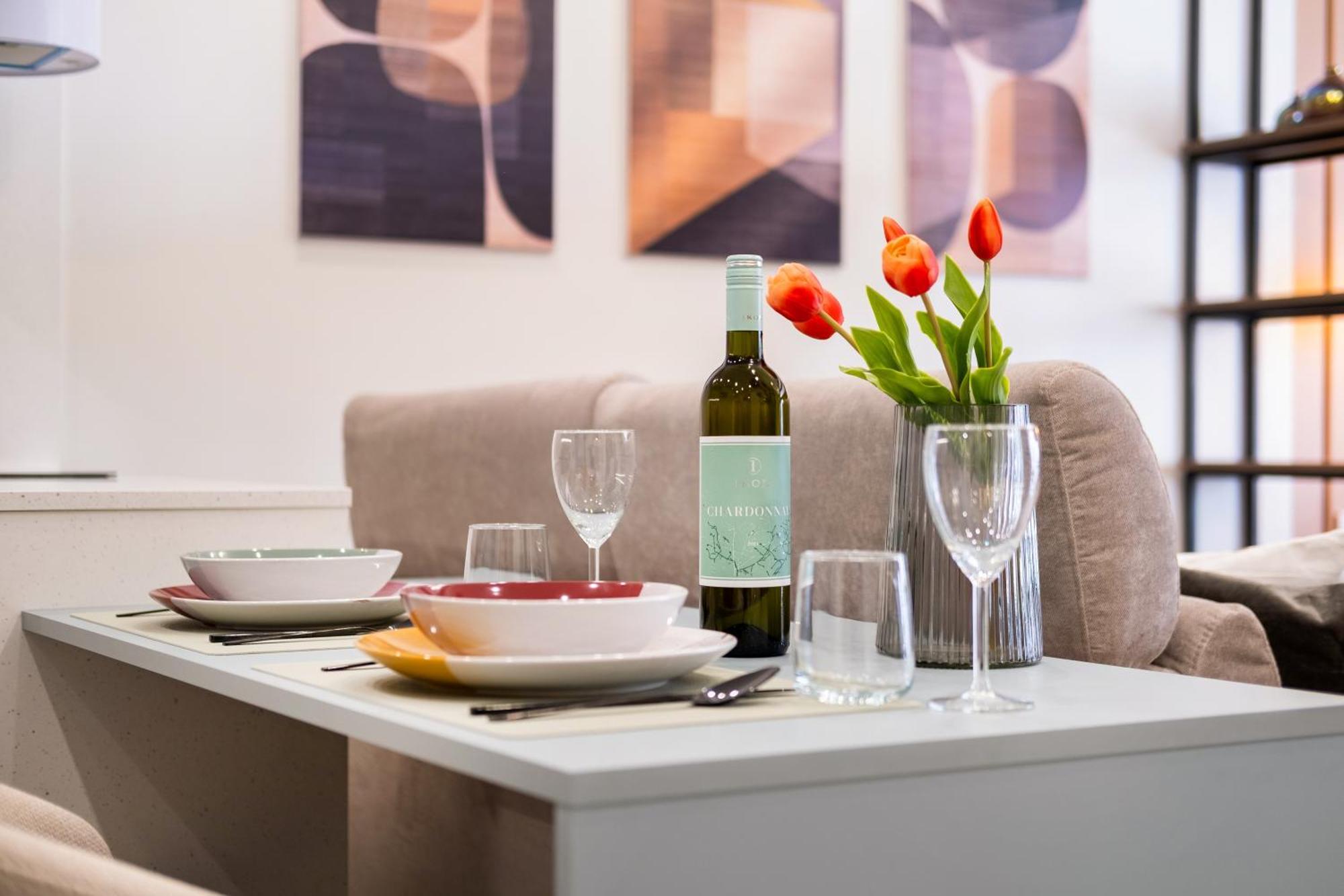 שיופוק Myflat Wave Luxury 44 Suite מראה חיצוני תמונה