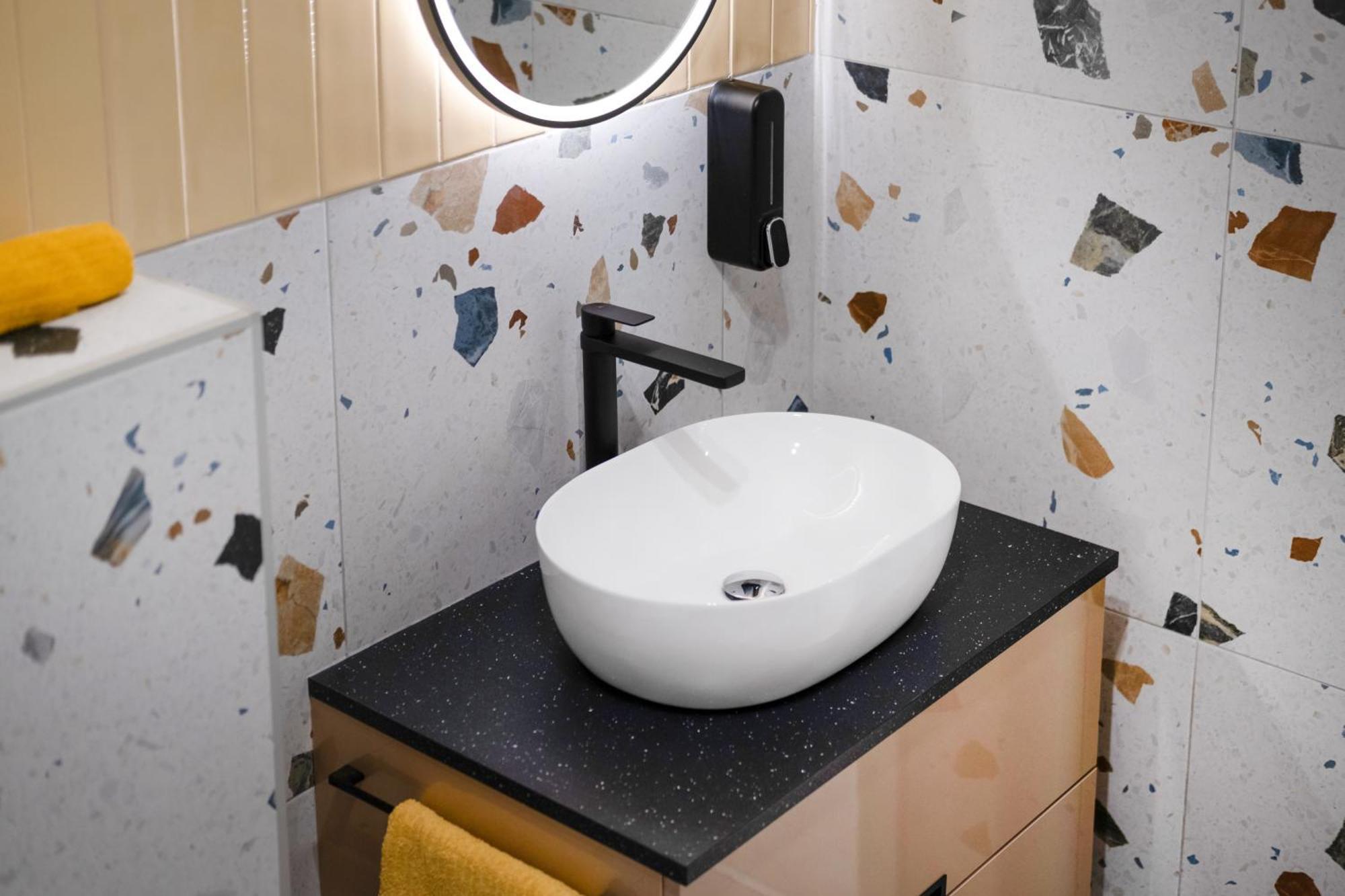 שיופוק Myflat Wave Luxury 44 Suite מראה חיצוני תמונה